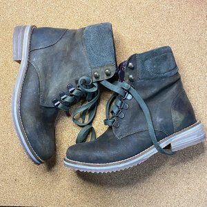 Olive leather and suede lace up boots